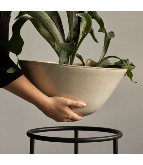 Audo Audo - Daiza Planter, Outdoor Garden Collection