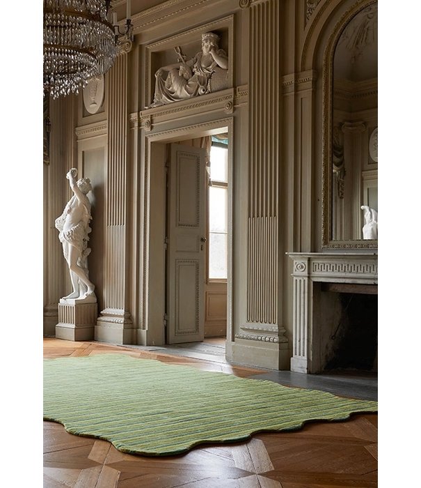 Layered  Scallop Wool Rug