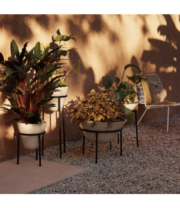 Audo Audo Copenhagen WM String lounge chair