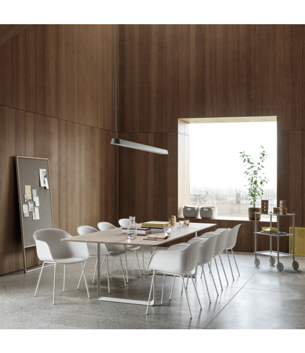 Muuto  Muuto Fiber Armchair remix 452, grey tube base