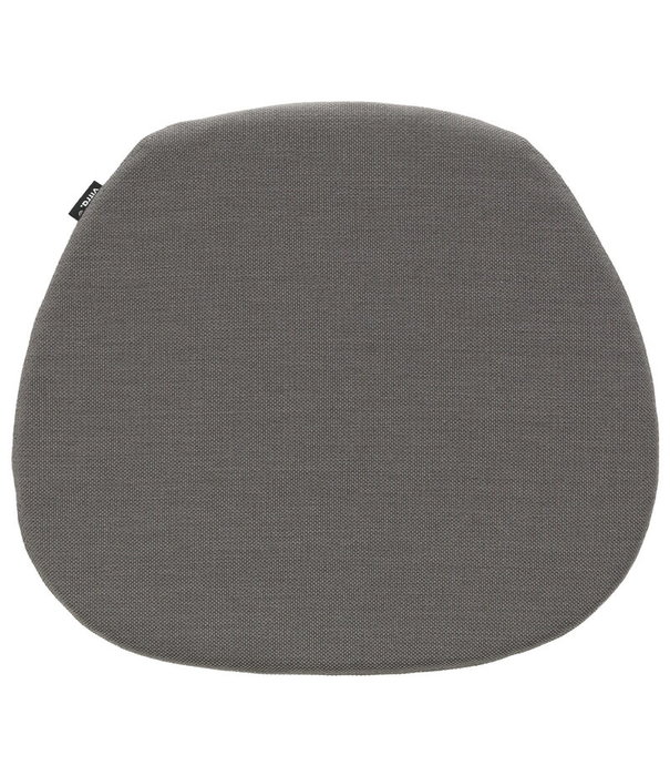 Vitra  LSR Eames Plastic Lounge Chair, black base