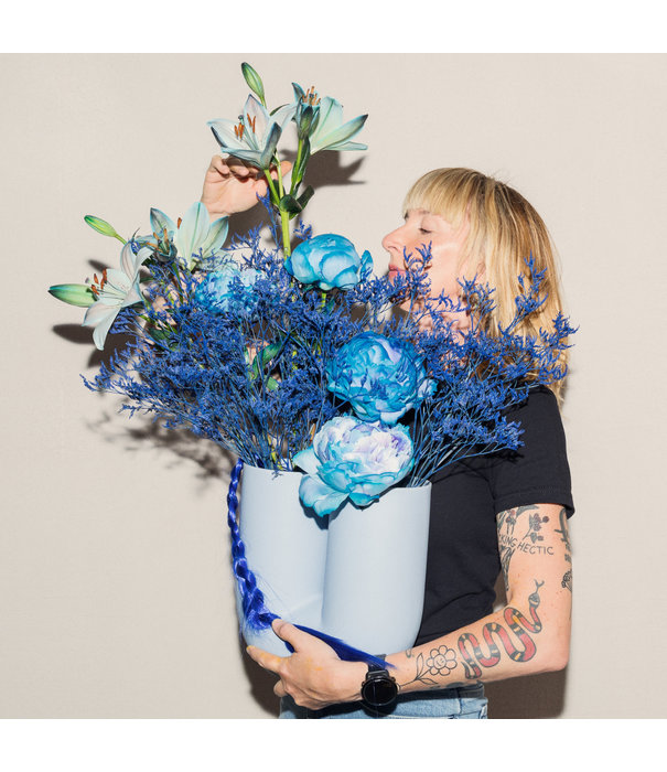 Muuto  Muuto Kink Vaas Light Blue