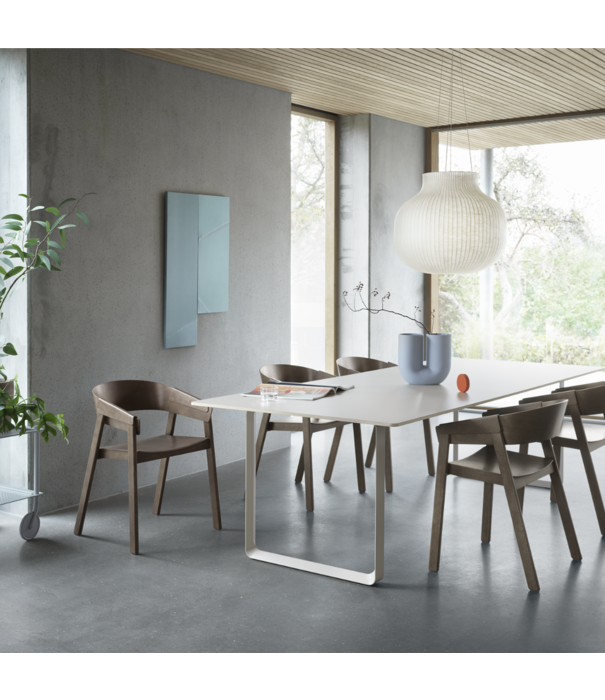 Muuto  Muuto Cover Dining Chair with armrest stained dark brown