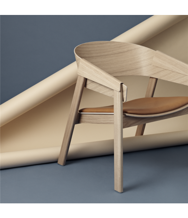 Muuto  Muuto - Cover Lounge Chair oak