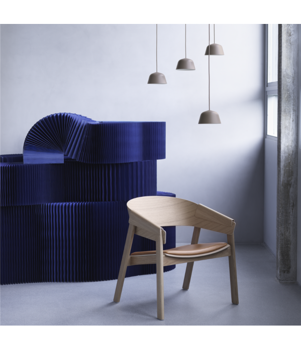 Muuto  Muuto - Cover Lounge Stoel zwart, zitting zwart leer