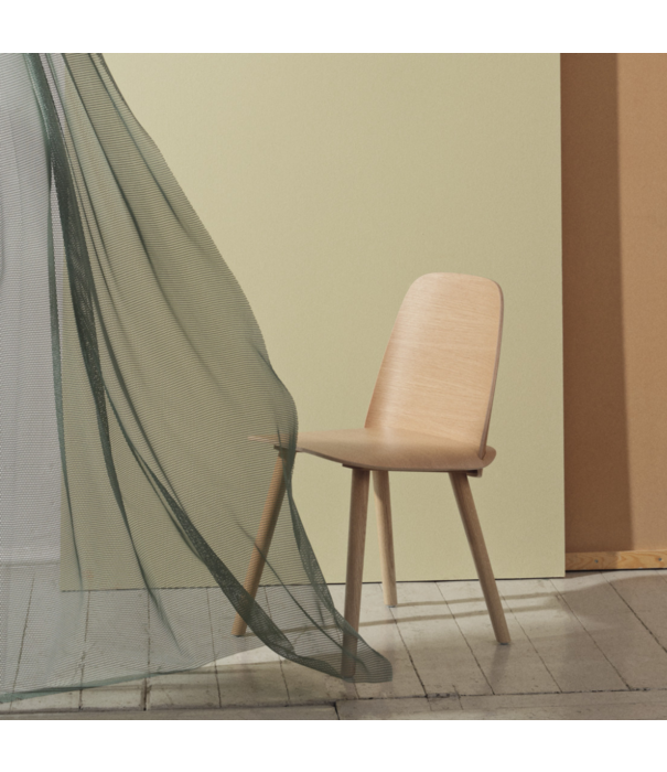 Muuto  Muuto Nerd Dining Chair stained dark brown