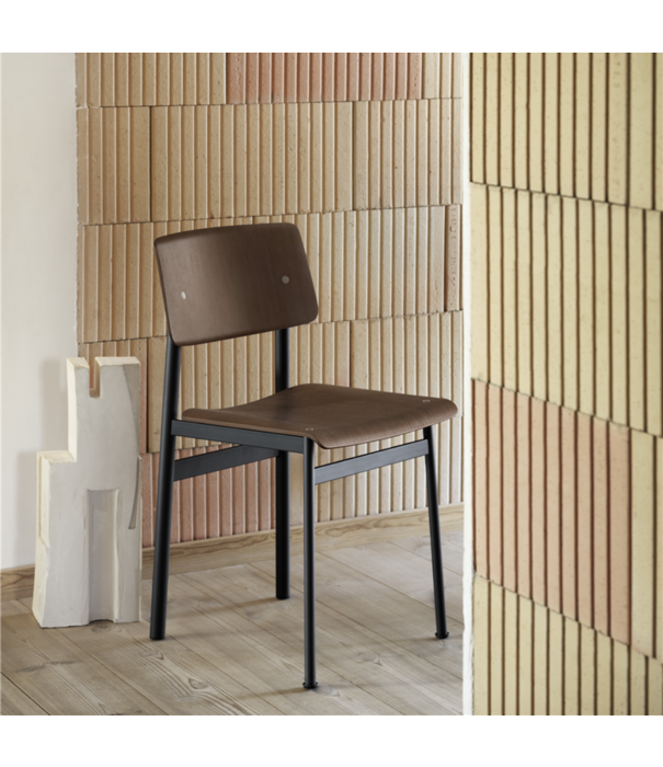 Muuto  Muuto Loft Stoel eiken, tube stalen onderstel