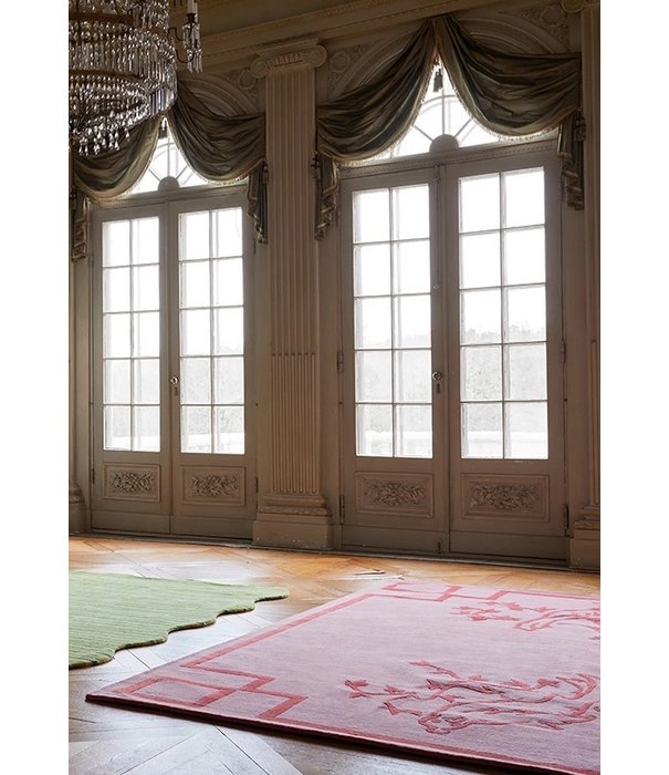 Layered  Layered - Chinoiserie wool rug, pink