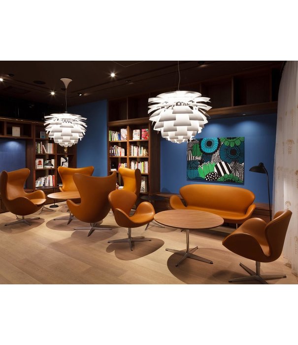 Fritz Hansen Fritz Hansen Swan Chair, Grace leather