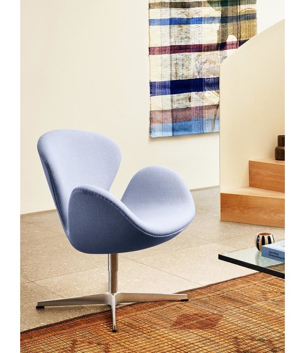 Fritz Hansen Fritz Hansen - Swan Chair / Divina