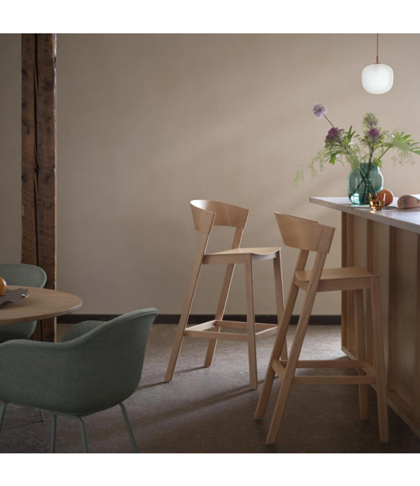 Muuto Silent Vase burnt orange