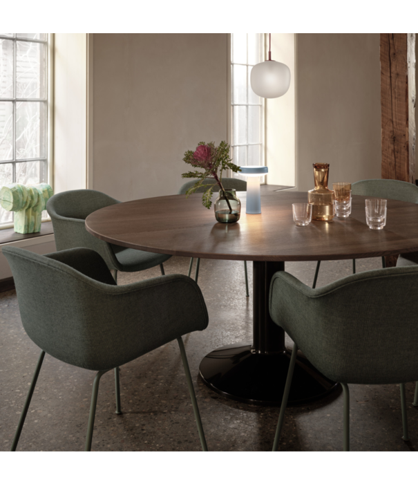 Muuto  Muuto - Midst tafel geolied eiken, basis glossy zwart