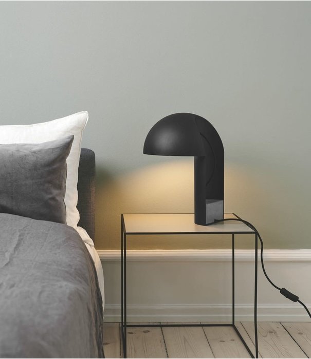 Gejst Gejst: Leery table lamp