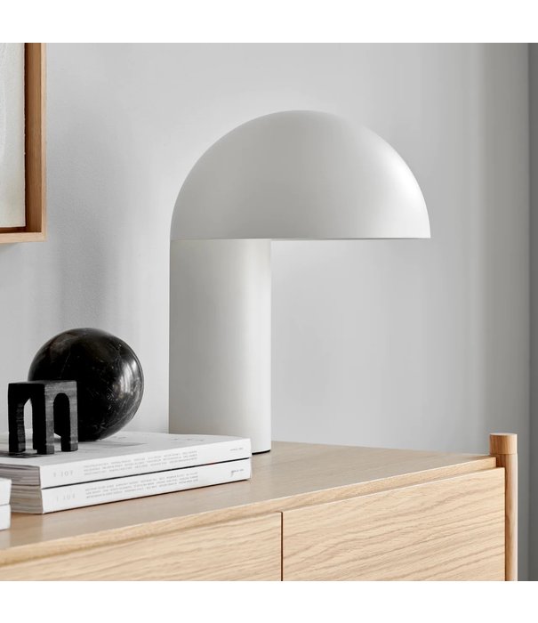 Gejst Leery table lamp