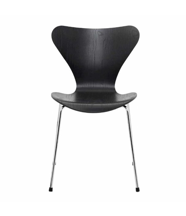 Fritz Hansen Fritz Hansen Series 7 Vlinderstoel gekleurd essen