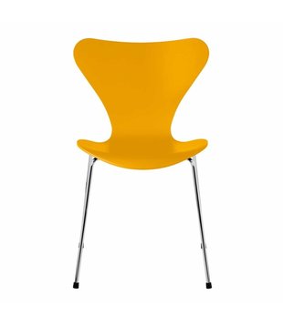 Fritz Hansen - Series 7 dining chair lacquered