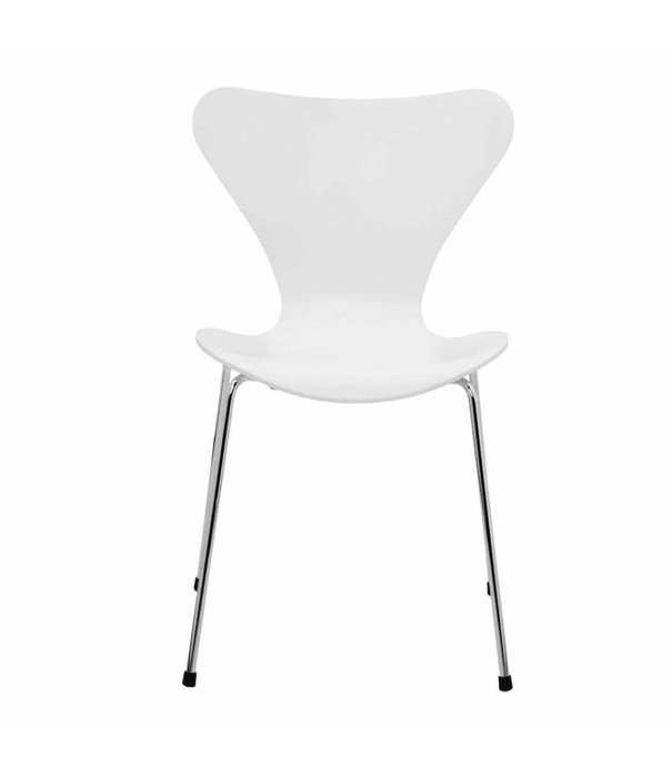 Fritz Hansen Fritz Hansen - Series 7 eetkamerstoel gelakt