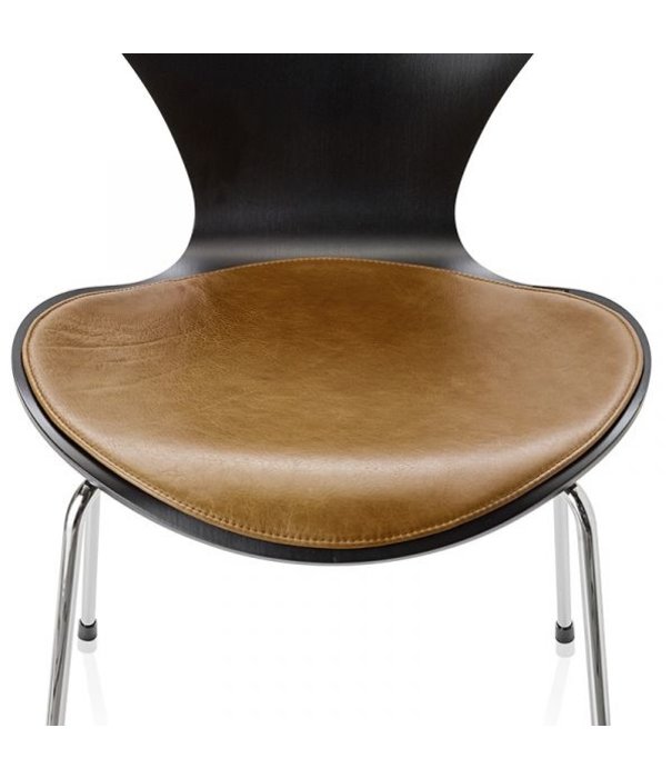 Fritz Hansen Fritz Hansen - Series 7 dining chair seat cushion