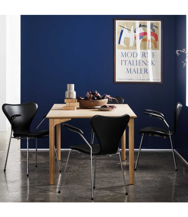 Fritz Hansen Fritz Hansen - Series 7 armchair leather upholstered