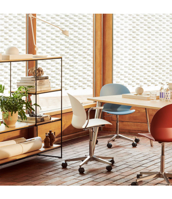 Fritz Hansen Fritz Hansen - Planner  Shelving  oak