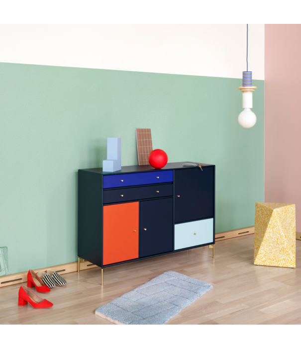 Montana Furniture  Montana - Mega 201202 dressoir op poten