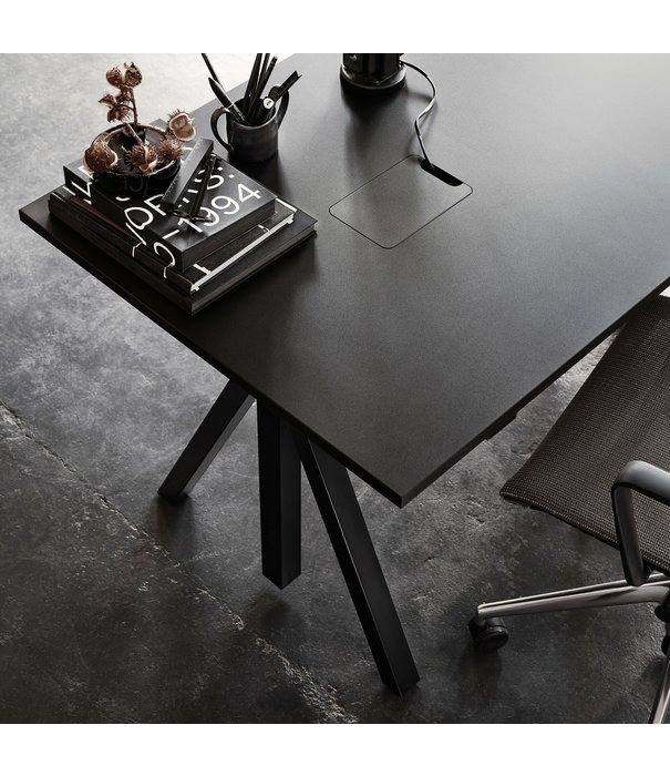 String  String Works Collection, Works Desk black MDF