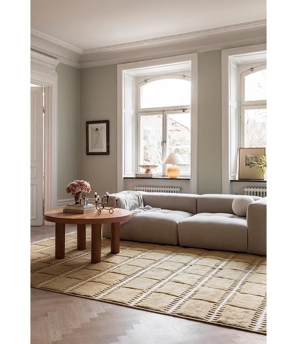 Layered  Layered Swedish Homage, Lilly Rug mustard