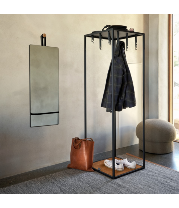 Design House Stockholm  Design House Stockholm - Atelier floor hanger black