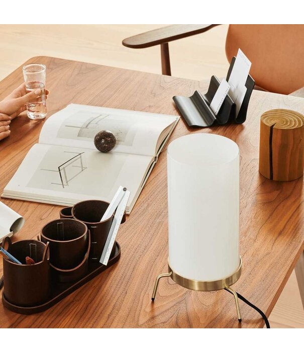 Fritz Hansen Fritz Hansen - PM-02 table lamp brass, opal