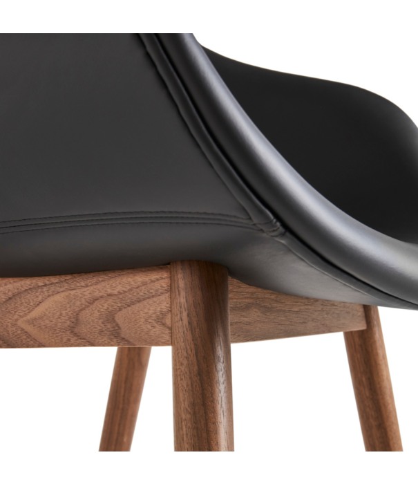 Hay  Dining Campaign,  AAC213 Dining Chair Sense leather black - wood base walnut