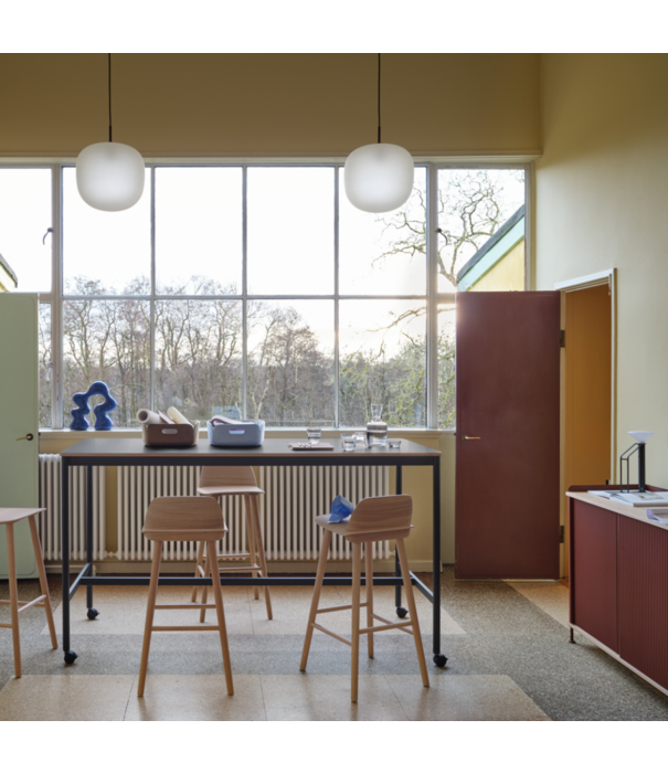 Muuto  Muuto - Enfold dressoir eiken - diep rood L185