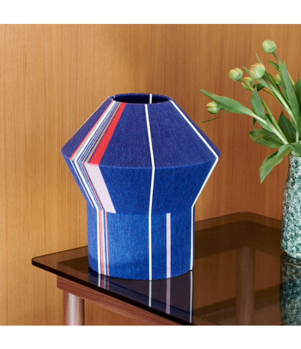 Hay   Bonbon Shade 310 Petit Bleu