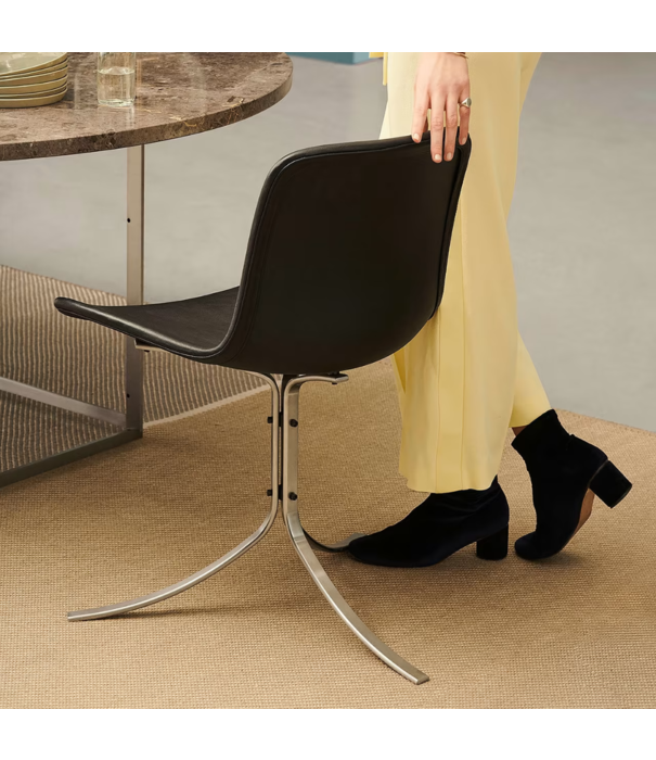 Fritz Hansen Fritz Hansen - PK9 eetkamerstoel Embrace leer, rvs voet