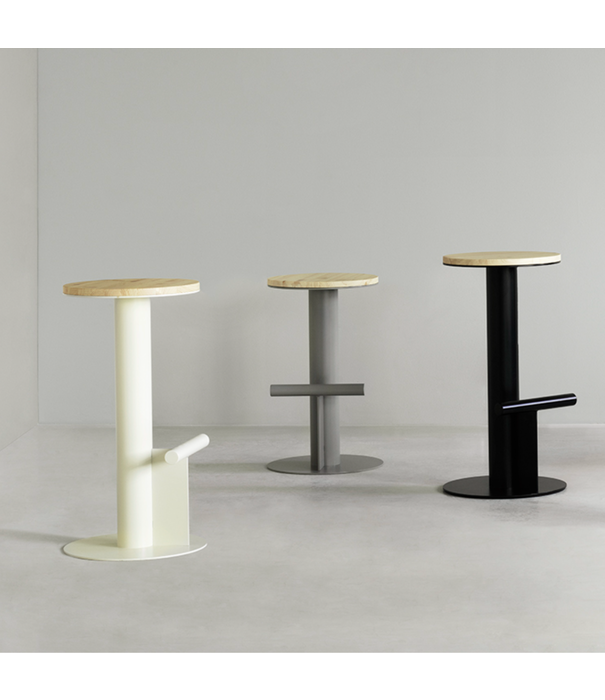 Normann Copenhagen  Normann Copenhagen - Pole counter stool pine / black H65