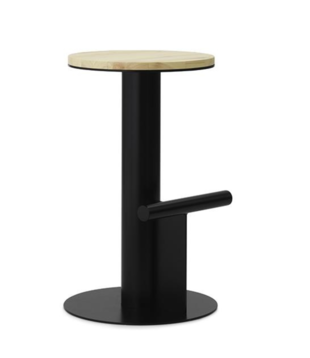 Normann Copenhagen - Pole counter barkruk grenen / zwart H65