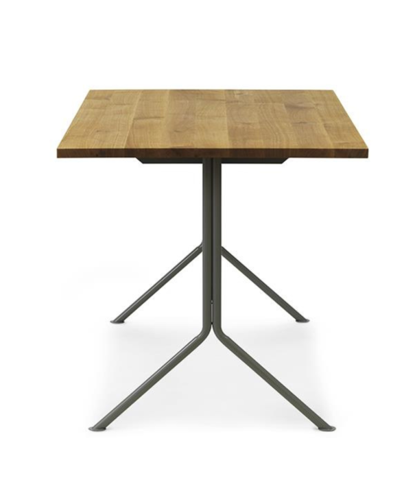 Normann Copenhagen  Kip bureau grijs staal / eiken top