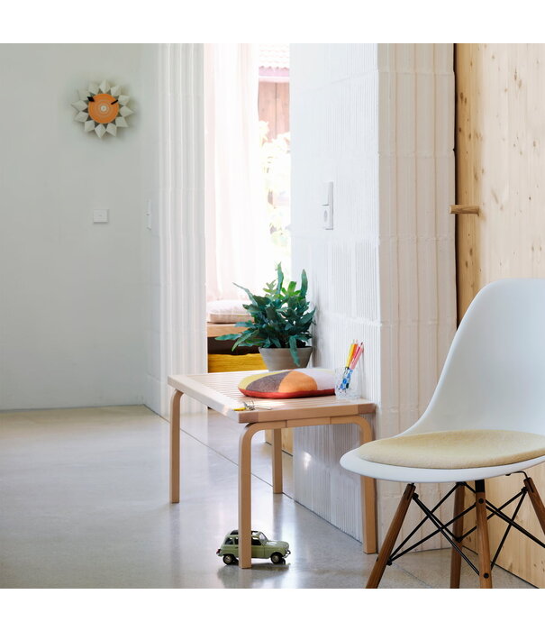 Vitra  Vitra Diamond Markers Wandklok wit