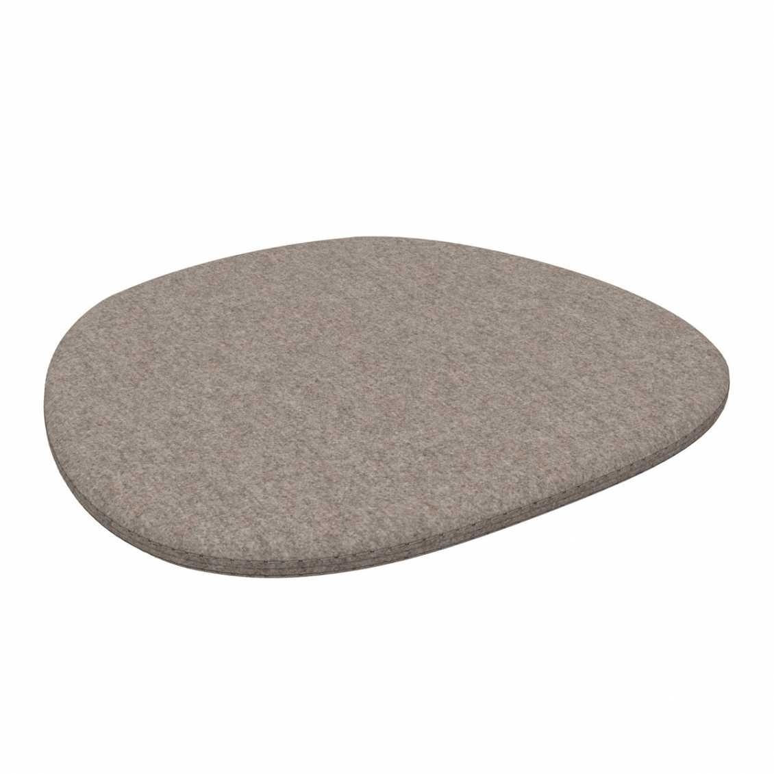 Oval chair cushion deals