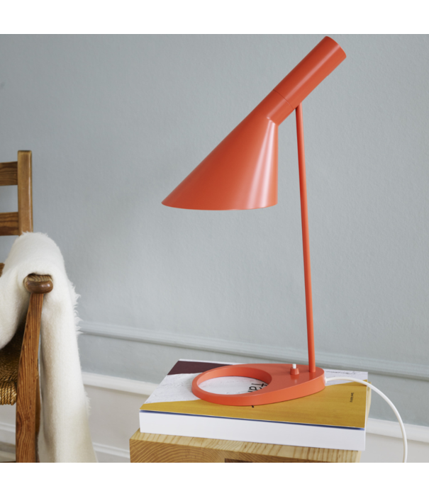 Louis Poulsen  Louis Poulsen - AJ Mini table lamp pale petroleum