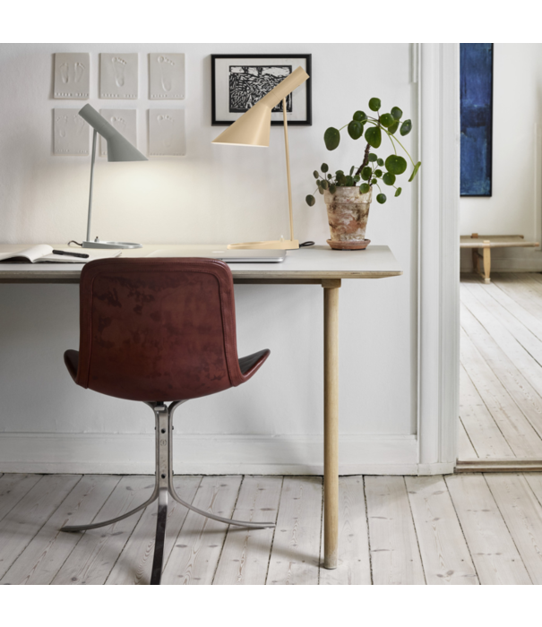 Louis Poulsen  Louis Poulsen - AJ Mini tafellamp soft lemon