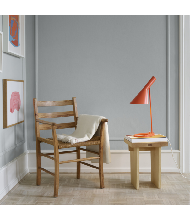 Louis Poulsen  Louis Poulsen - AJ table lamp electric orange