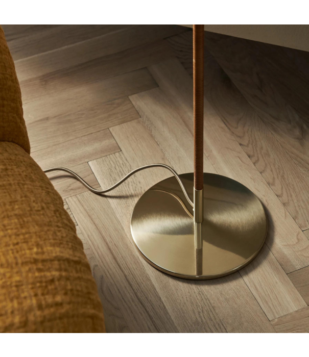 Gubi  Gubi Tynell Collection,  9602 Floor Lamp Bamboo