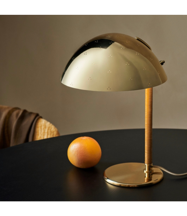 Gubi  Gubi - 9209 Table Lamp
