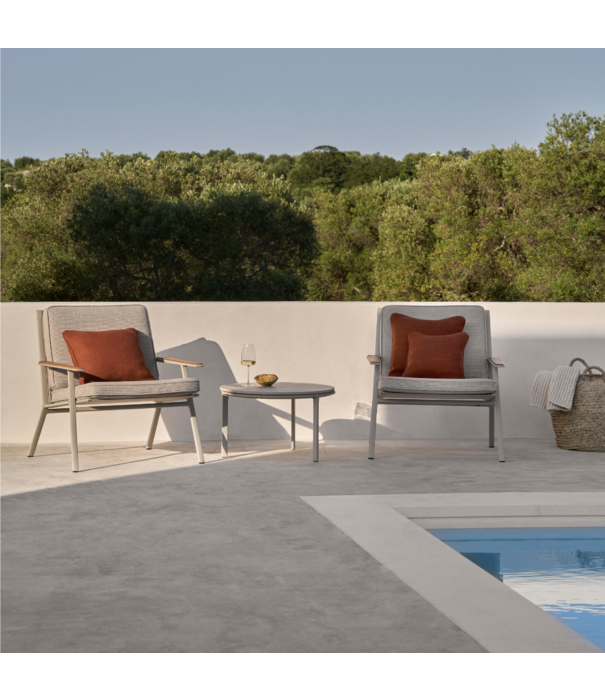 Vipp  Vipp 713 Outdoor Lounge Stoel Meadow, light grey