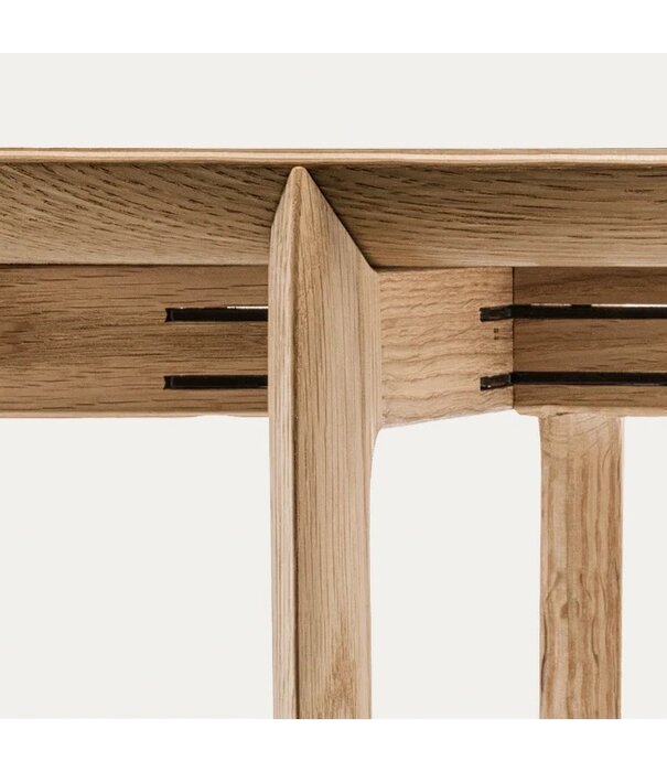 Fritz Hansen Fritz Hansen - Tray coffee table oak oiled Ø60