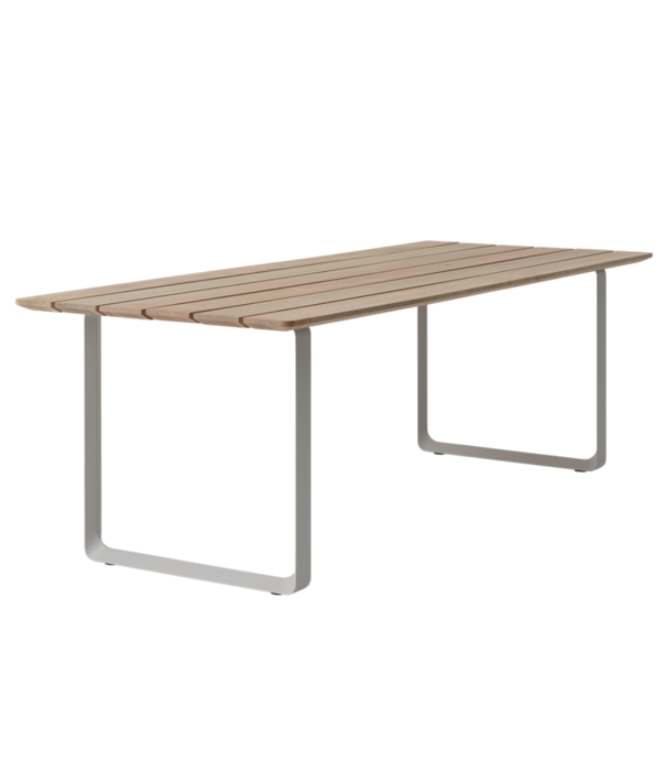 Muuto  Muuto 70/70 Outdoor Tafel mahonie L225