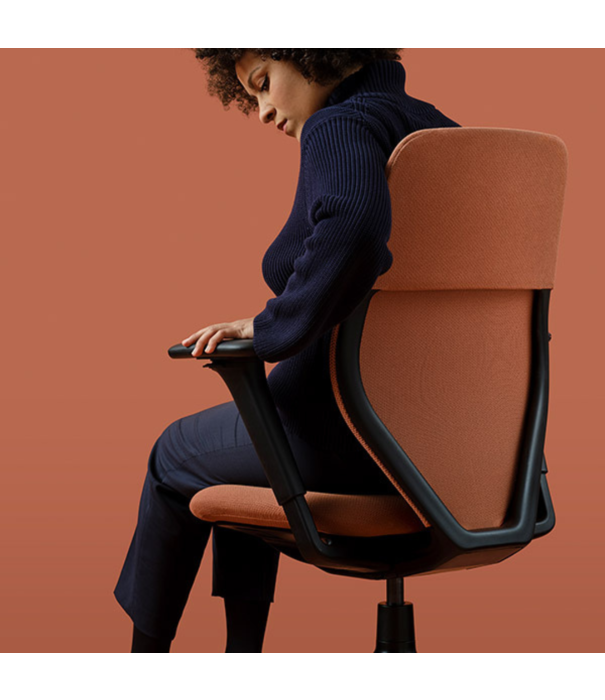 Vitra  Vitra - ACX Soft bureaustoel deep black,  terracotta