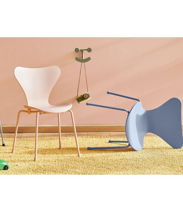 Fritz Hansen Fritz Hansen Series 7 Kinderstoel gekleurd essen, chrome