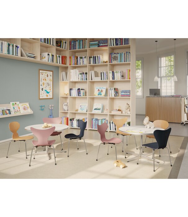 Fritz Hansen Fritz Hansen Grand Prix Kinderstoel gekleurd essen, chrome