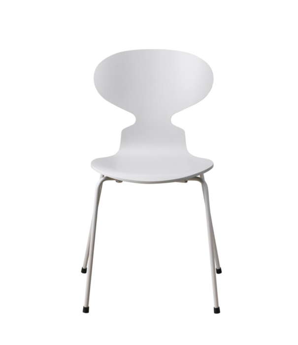Fritz Hansen Model 3101 Ant  Kinderstoel gekleurd essen